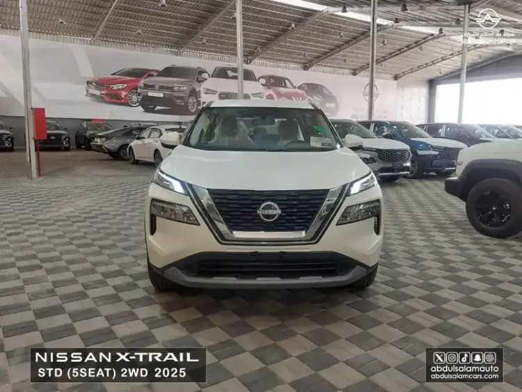nissan nissan-xtrail image Nissan X-Trail 2025